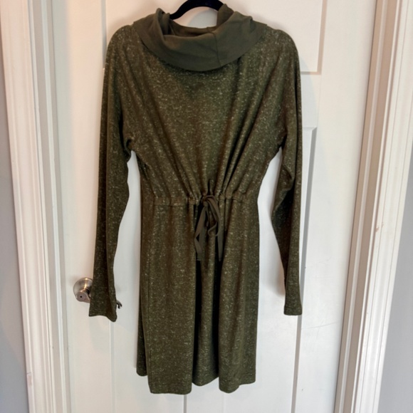 cabi Solace Knit Dress, #4016, M, EUC, Olive Green - Picture 7 of 10